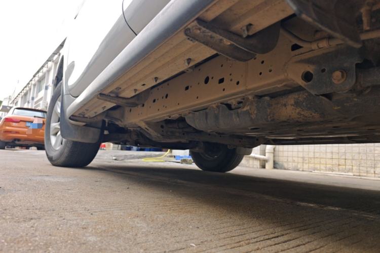 Used Toyota Prado 2010 2.7L Automatic Standard Edition Chassis Rear Left
