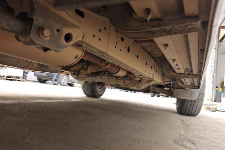 Used Toyota Prado 2010 2.7L Automatic Standard Edition Chassis Rear Right