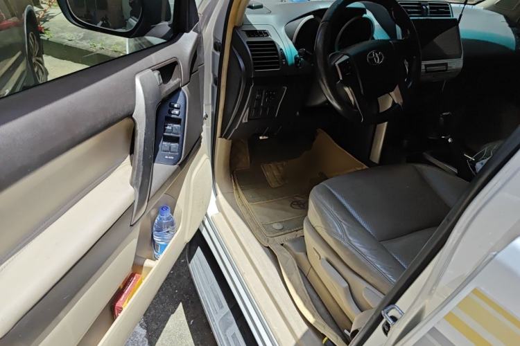 Used Toyota Prado 2010 2.7L Automatic Standard Edition Driver Seat