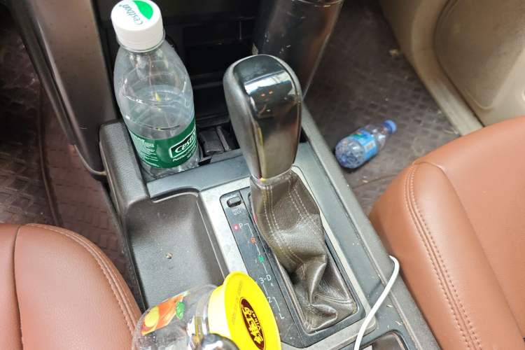 Used Toyota Prado 2010 2.7L Automatic Standard Edition Gear Lever
