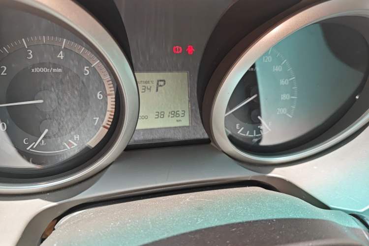 Used Toyota Prado 2010 2.7L Automatic Standard Edition Odometer Close Up