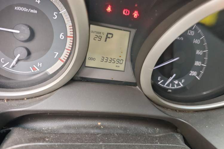 Used Toyota Prado 2010 2.7L Automatic Standard Edition Odometer Close Up