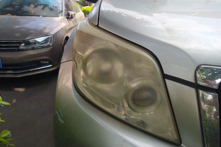Used Toyota Prado 2010 2.7L Automatic Standard Edition Right Front Headlight