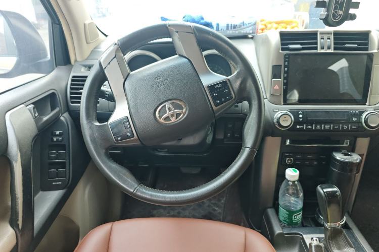 Used Toyota Prado 2010 2.7L Automatic Standard Edition Steering Wheel