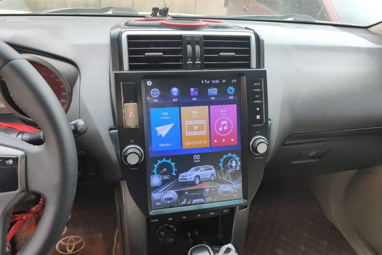 Used Toyota Prado 2010 2.7L Automatic Standard Edition Audio And AC Panel