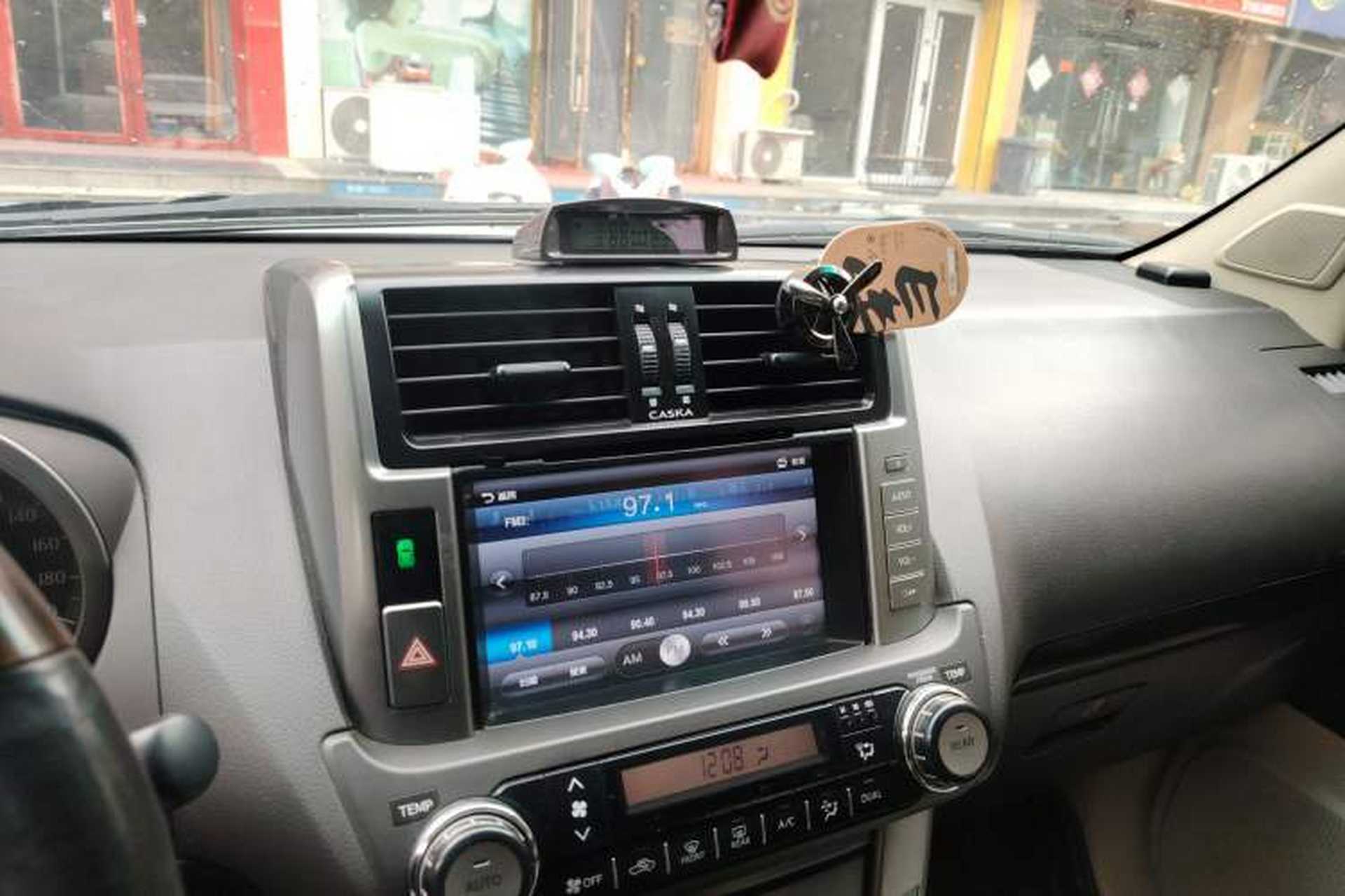 Used Toyota Prado  Audio And AC Panel