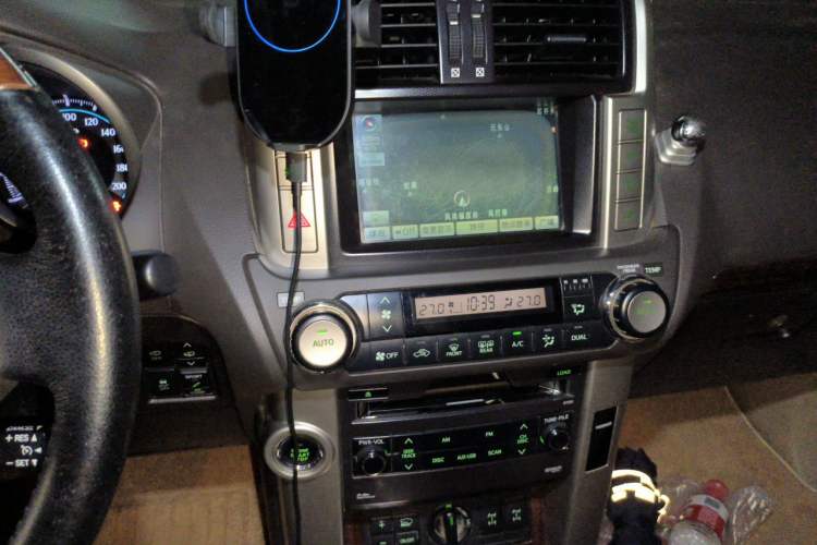 Used Toyota Prado 2010 4.0L Automatic VX NAVI Audio And AC Panel