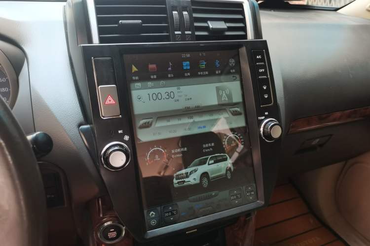 Used Toyota Prado  Audio And AC Panel