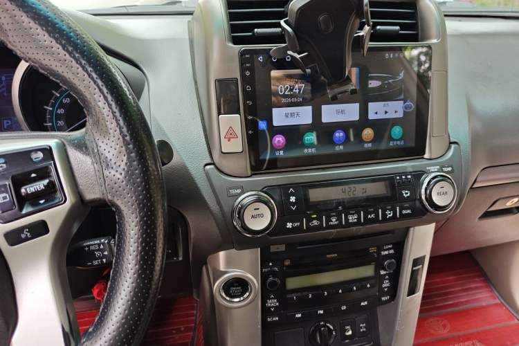 Used Toyota Prado 2010 4.0L Automatic TX-L Audio And AC Panel