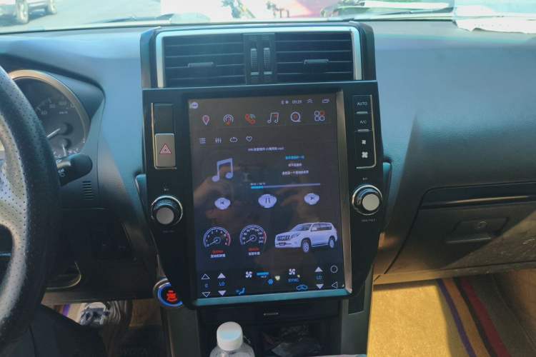 Used Toyota Prado 2010 2.7L Automatic Standard Edition Audio And AC Panel