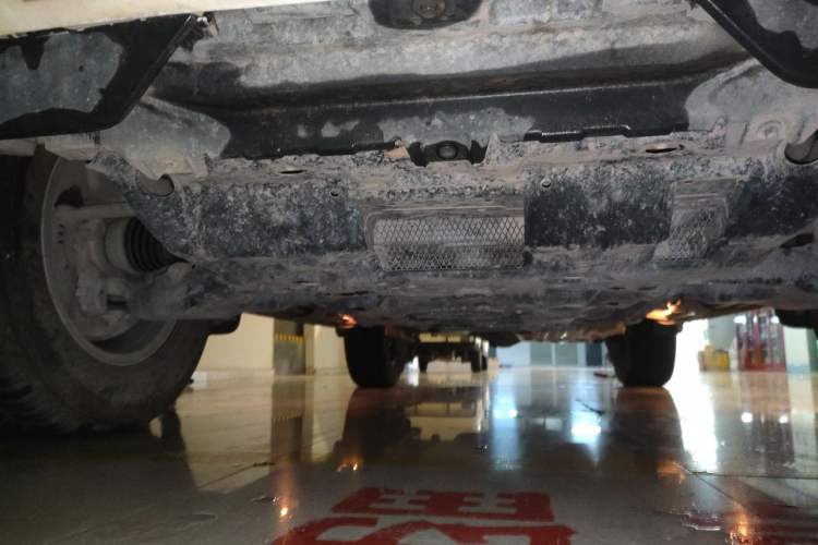 Used Toyota Prado 2010 4.0L Automatic TX-L Chassis Front