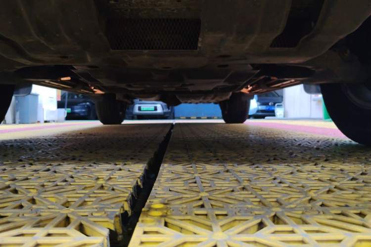 Used Toyota Prado 2010 4.0L Automatic TX-L Chassis Front