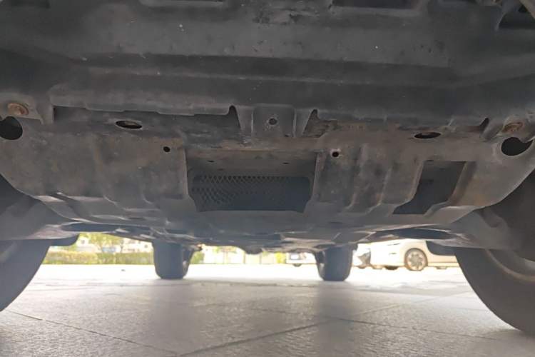 Used Toyota Prado 2010 4.0L Automatic TX-L Chassis Front