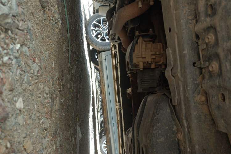 Used Toyota Prado 2010 4.0L Automatic VX NAVI Chassis Front Left