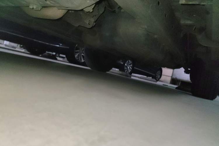 Used Toyota Prado 2010 4.0L Automatic TX Chassis Front Left