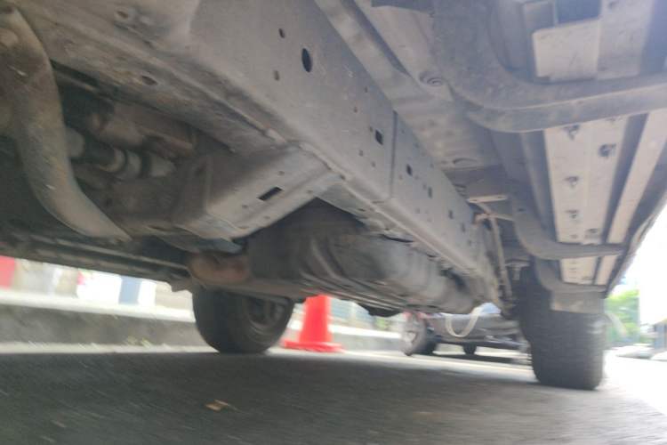 Used Toyota Prado 2010 2.7L Automatic Standard Edition Chassis Front Left