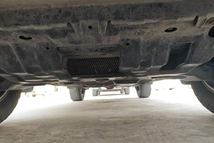 Used Toyota Prado 2010 4.0L Automatic TX-L Chassis Front