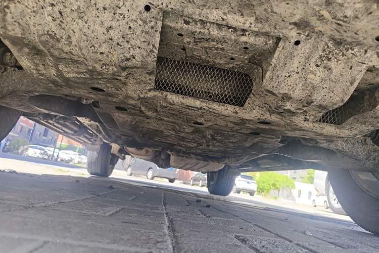 Used Toyota Prado 2010 4.0L Automatic TX-L Chassis Front