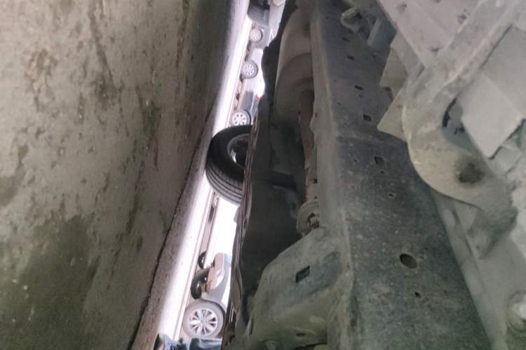 Used Toyota Prado 2010 4.0L Automatic VX NAVI Chassis Front Right