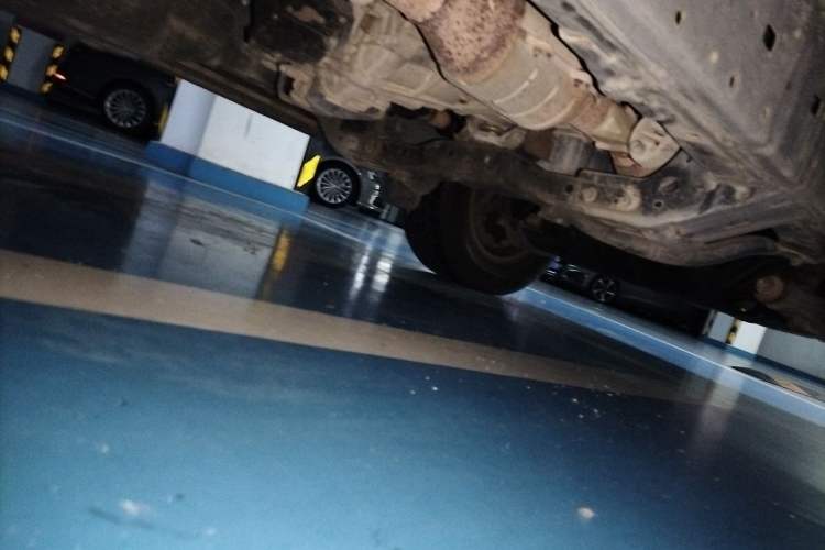 Used Toyota Prado 2010 2.7L Automatic Deluxe Edition Chassis Front Right
