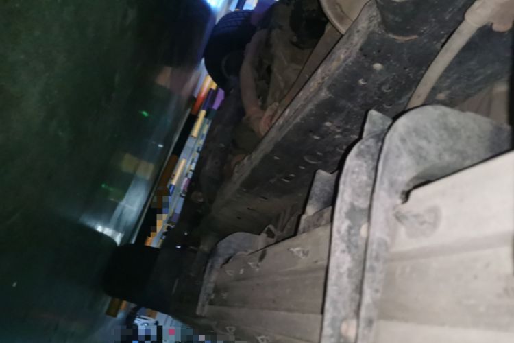 Used Toyota Prado 2010 4.0L Automatic TX Chassis Front Right