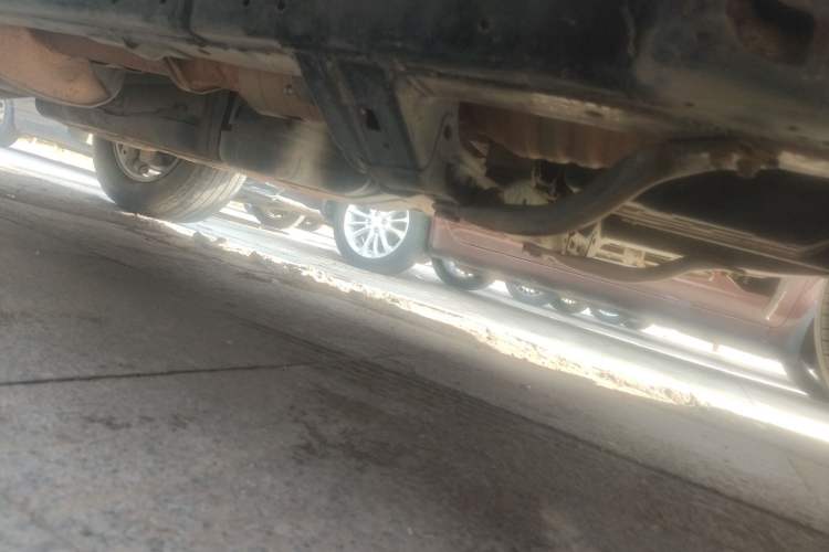 Used Toyota Prado 2010 2.7L Automatic Deluxe Edition Chassis Front Right