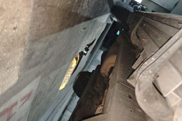 Used Toyota Prado 2010 4.0L Automatic TX-L Chassis Front Right