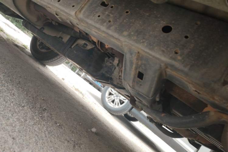 Used Toyota Prado 2010 4.0L Automatic TX-L NAVI Chassis Front Right