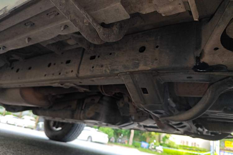 Used Toyota Prado 2010 4.0L Automatic TX-L Chassis Front Right
