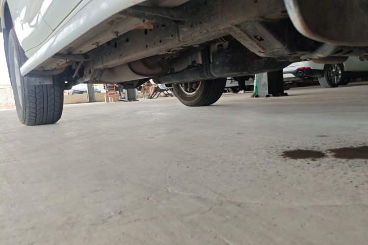 Used Toyota Prado 2010 4.0L Automatic TX-L Chassis Front Right