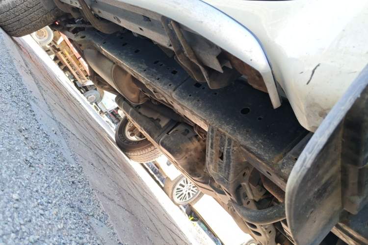 Used Toyota Prado 2010 4.0L Automatic TX-L Chassis Front Right
