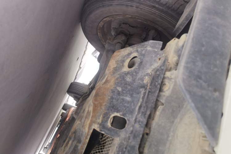 Used Toyota Prado 2010 4.0L Automatic VX NAVI Chassis Front Right