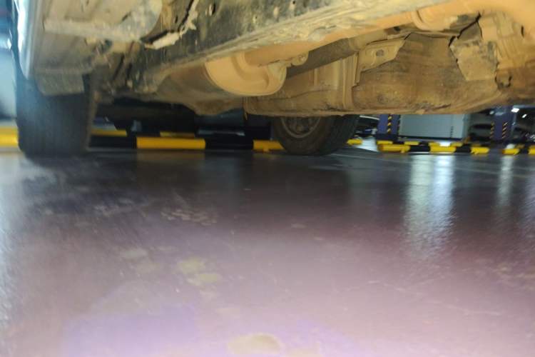 Used Toyota Prado 2010 4.0L Automatic VX Chassis Front Right