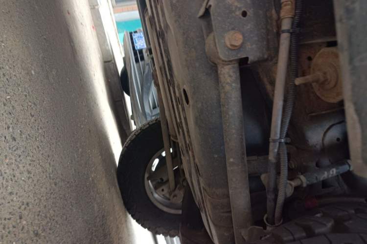 Used Toyota Prado 2010 4.0L Automatic TX-L Chassis Rear Left