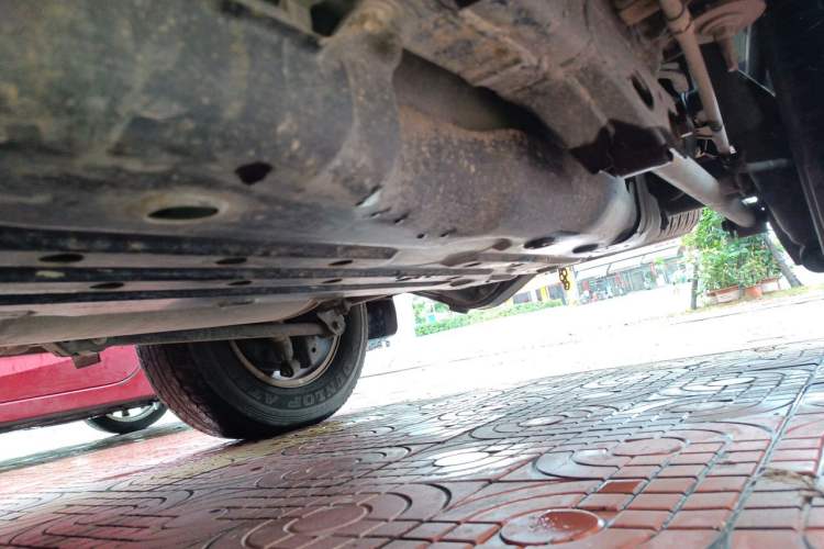 Used Toyota Prado 2010 4.0L Automatic TX-L Chassis Rear Left