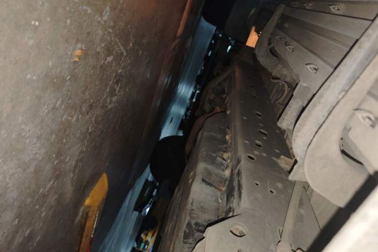 Used Toyota Prado 2010 4.0L Automatic TX-L Chassis Rear Left