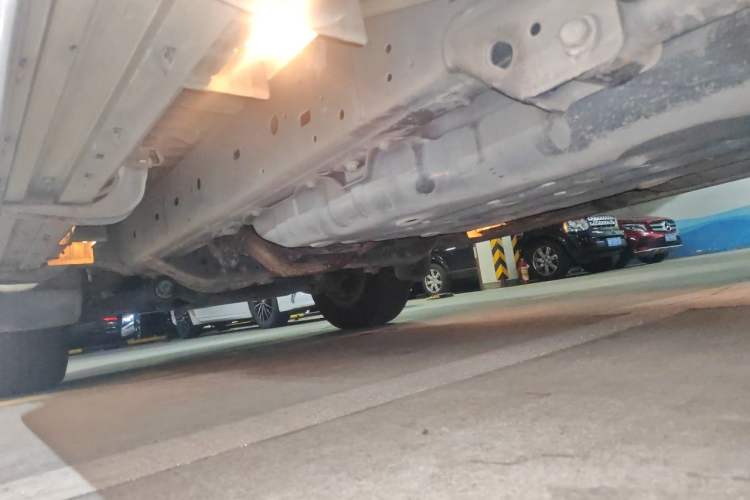 Used Toyota Prado 2010 4.0L Automatic TX-L Chassis Rear Left
