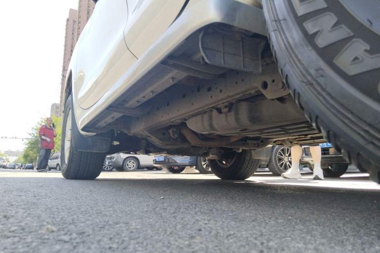 Used Toyota Prado 2010 4.0L Automatic TX-L Chassis Rear Left