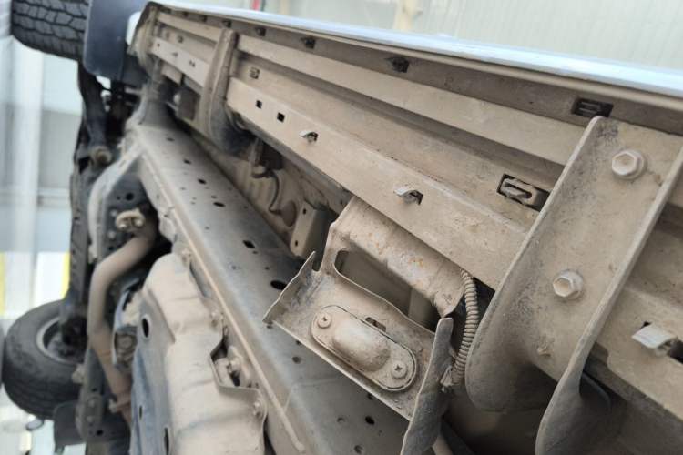 Used Toyota Prado 2010 4.0L Automatic TX-L Chassis Rear Left