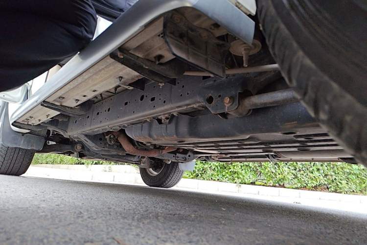 Used Toyota Prado 2010 4.0L Automatic TX-L Chassis Rear Left