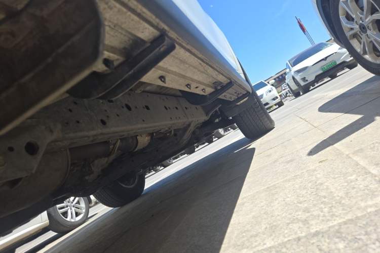 Used Toyota Prado 2010 2.7L Automatic Deluxe Edition Chassis Rear Right