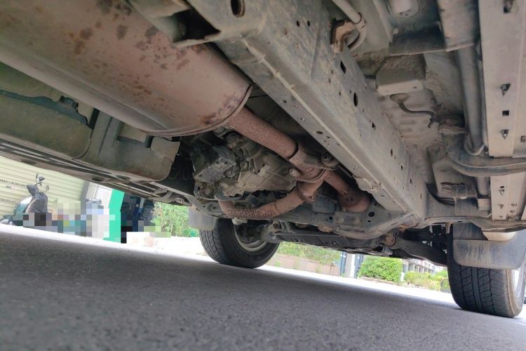 Used Toyota Prado 2010 4.0L Automatic TX-L Chassis Rear Right