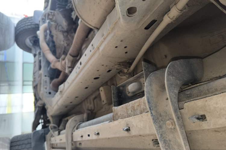 Used Toyota Prado 2010 4.0L Automatic TX-L Chassis Rear Right