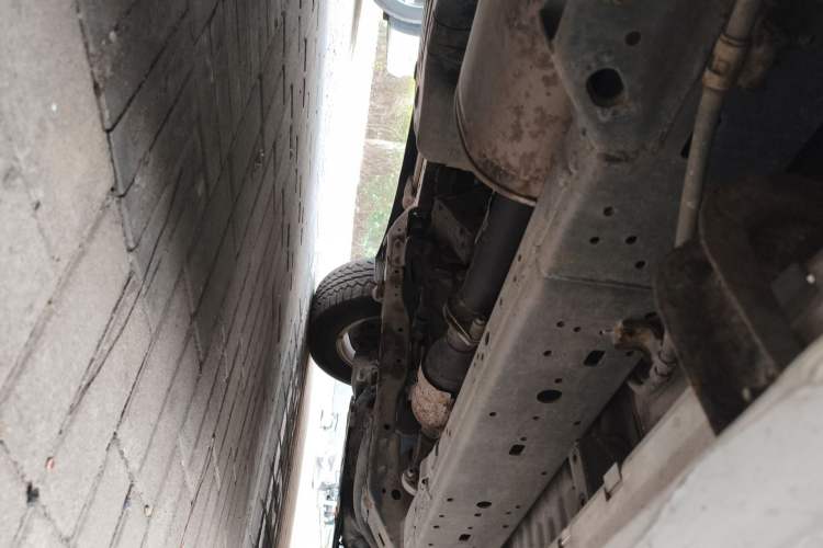 Used Toyota Prado 2010 2.7L Automatic Standard Edition Chassis Rear Right