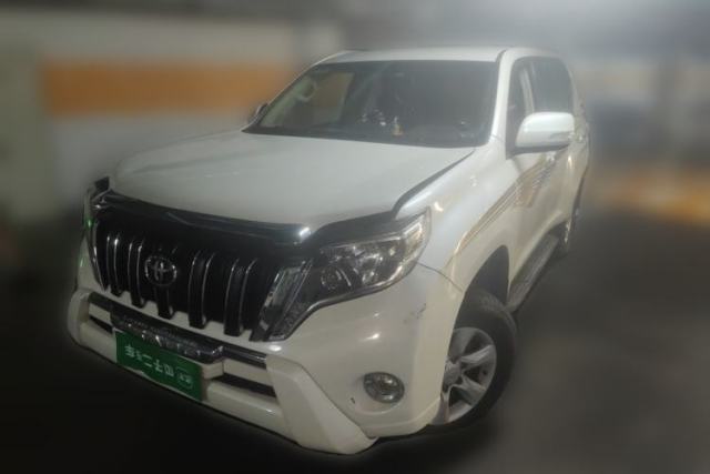 Używany Toyota Prado 2010 2.7L Automatic Standard Edition