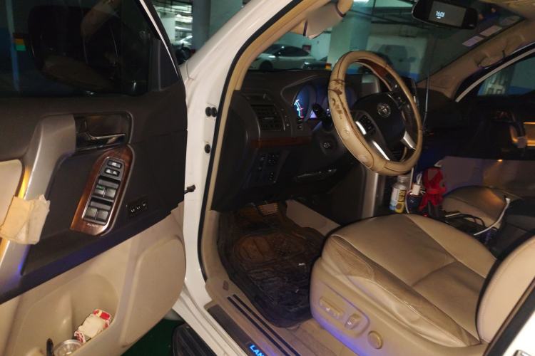 Used Toyota Prado 2010 4.0L Automatic VX Driver Seat