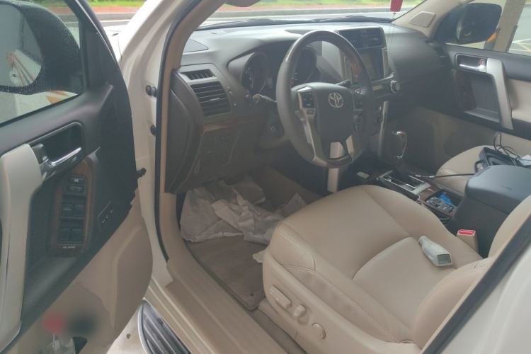 Used Toyota Prado  Driver Seat