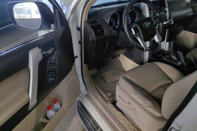 Used Toyota Prado  Driver Seat