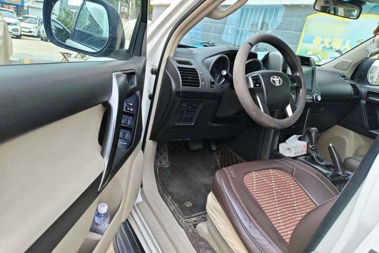 Used Toyota Prado 2010 2.7L Automatic Standard Edition Driver Seat