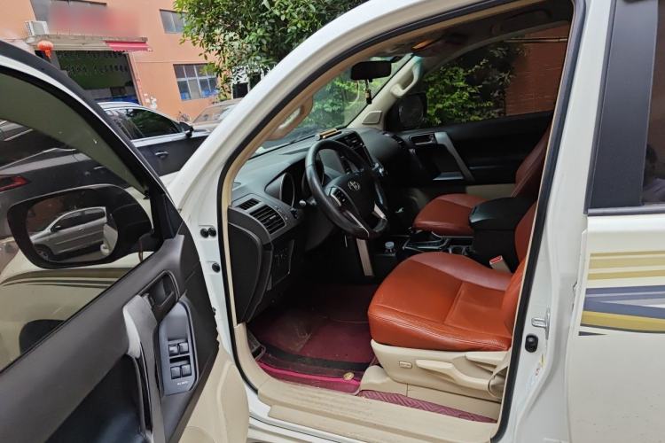 Used Toyota Prado 2010 2.7L Automatic Standard Edition Driver Seat